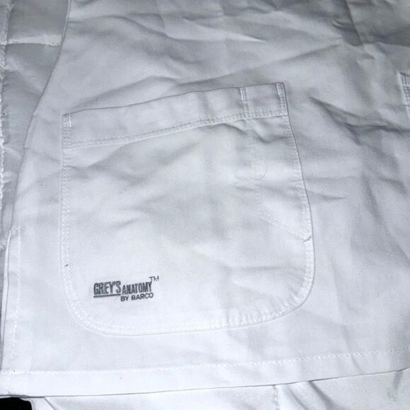 Greys Anatomy By Barco Signature White Scrub Top XS Short Sleeve V-Neck Womens U - Picture 5 of 6